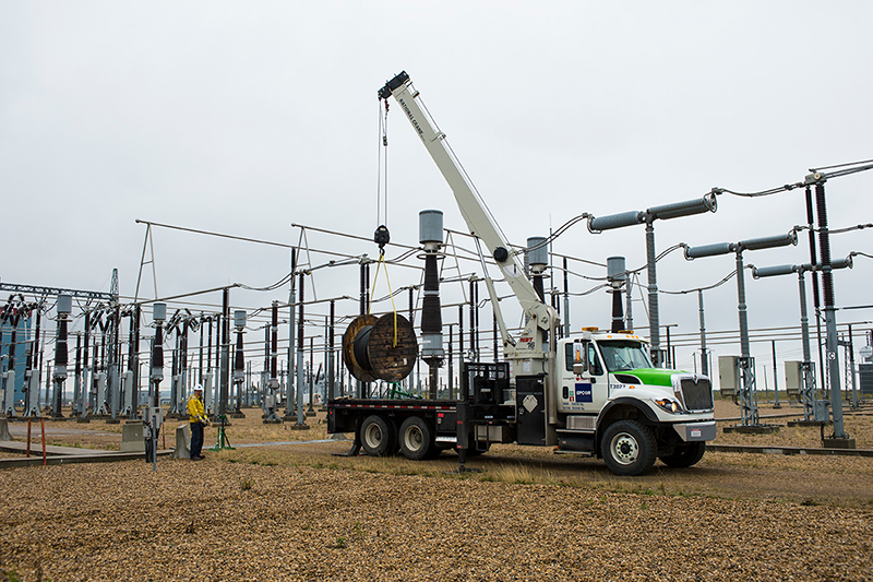 EPCOR's National Crane NBT16
