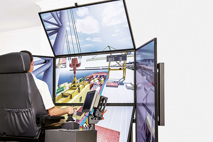 Mobile harbour crane and ship crane simulation on one simulator