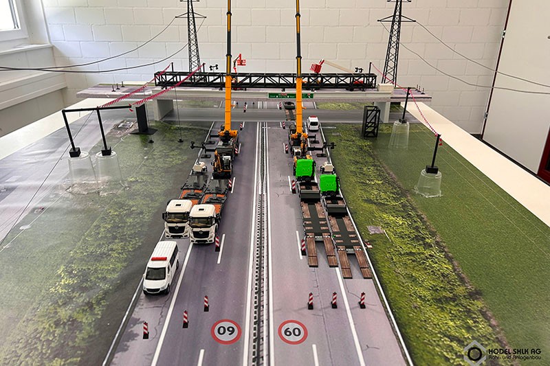 The diorama, measuring around four square metres and built to a scale of 1:50, proved very helpful during the planning and discussion of the complex operation. (Photo: Hodel SHLK AG)